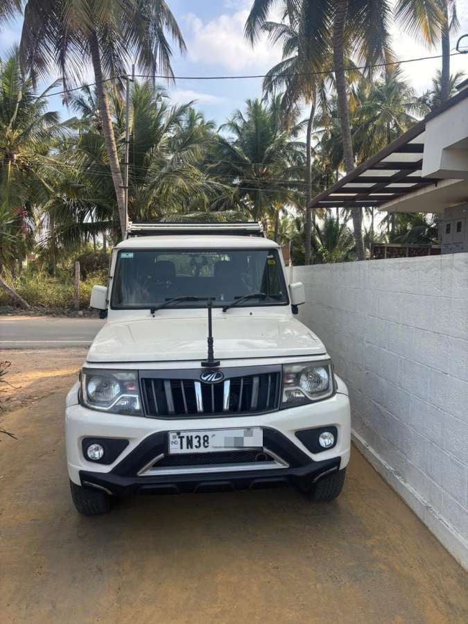 Mahindra Bolero B6